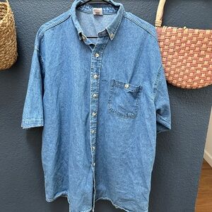Unton line shortsleeve denim button up